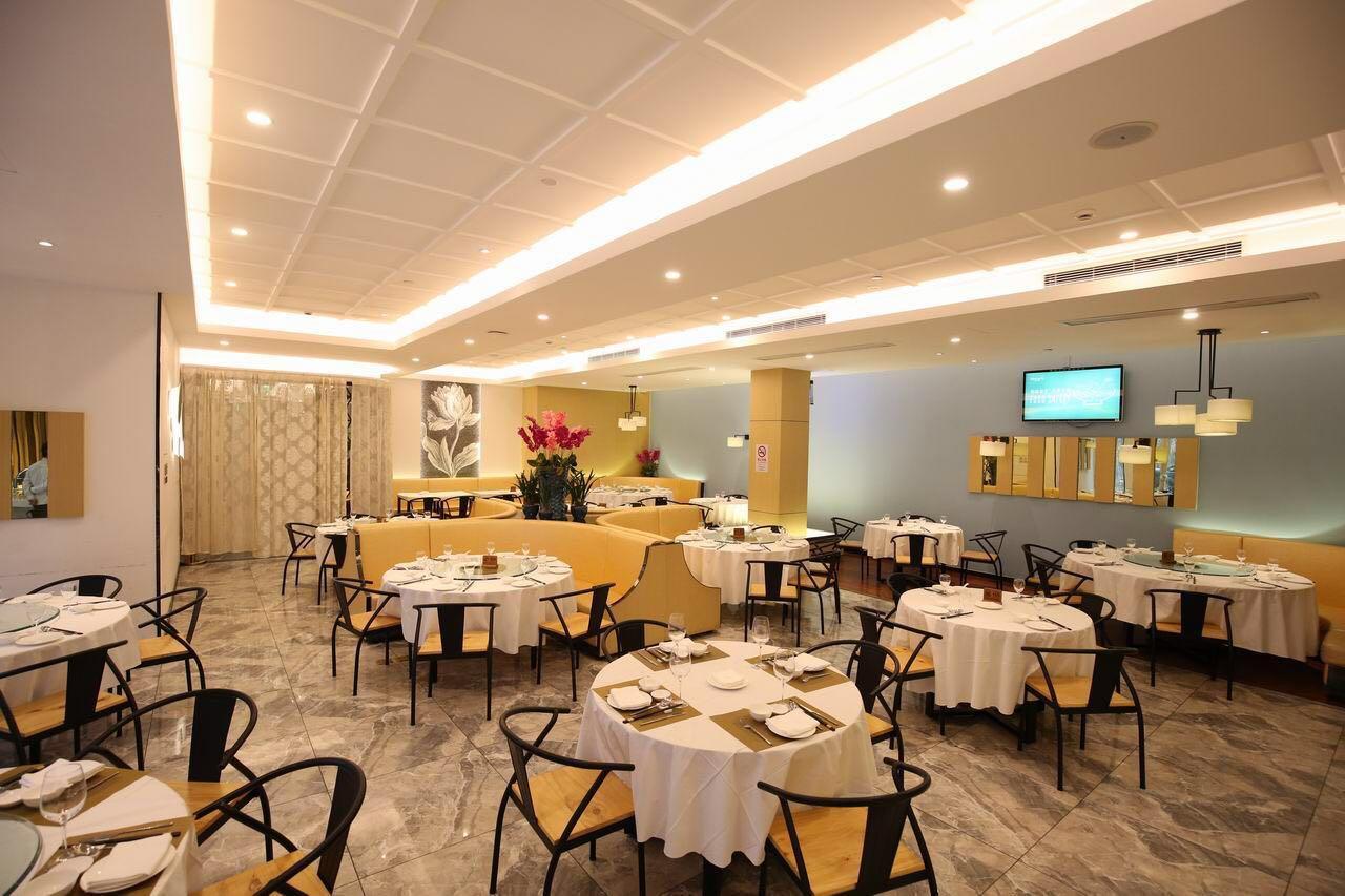Crown Crystal Hotel Шанхай Экстерьер фото