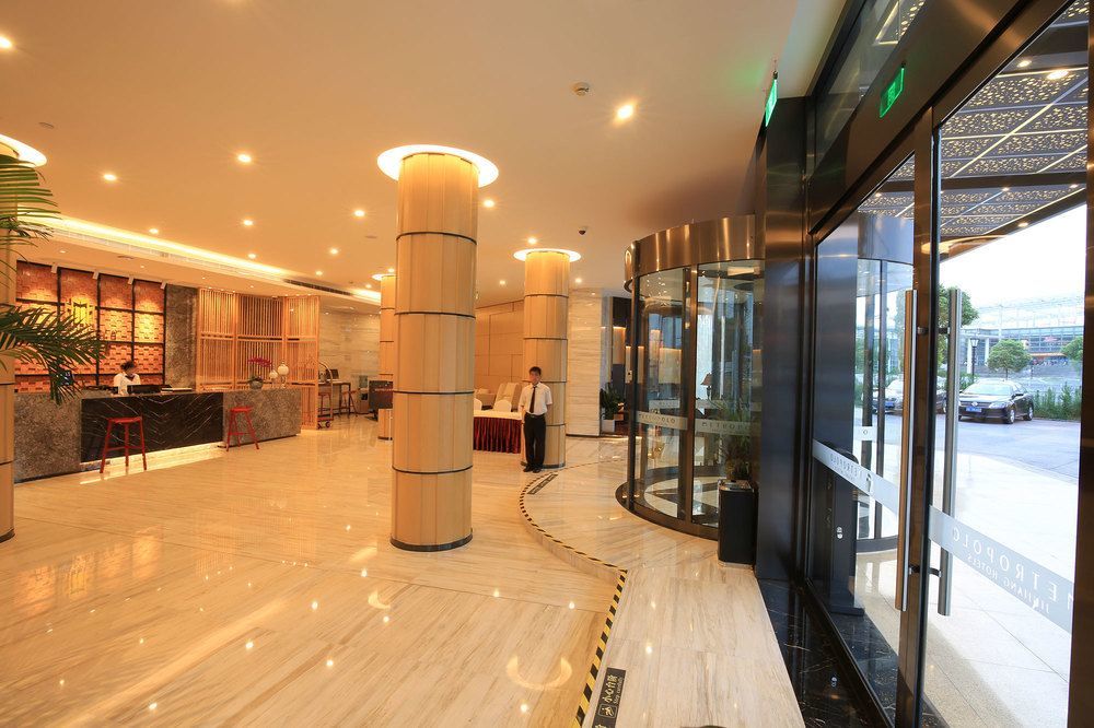 Crown Crystal Hotel Шанхай Экстерьер фото